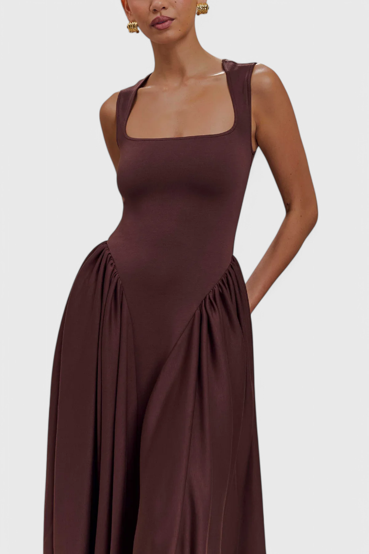 Verona Sculpted Midi Dress