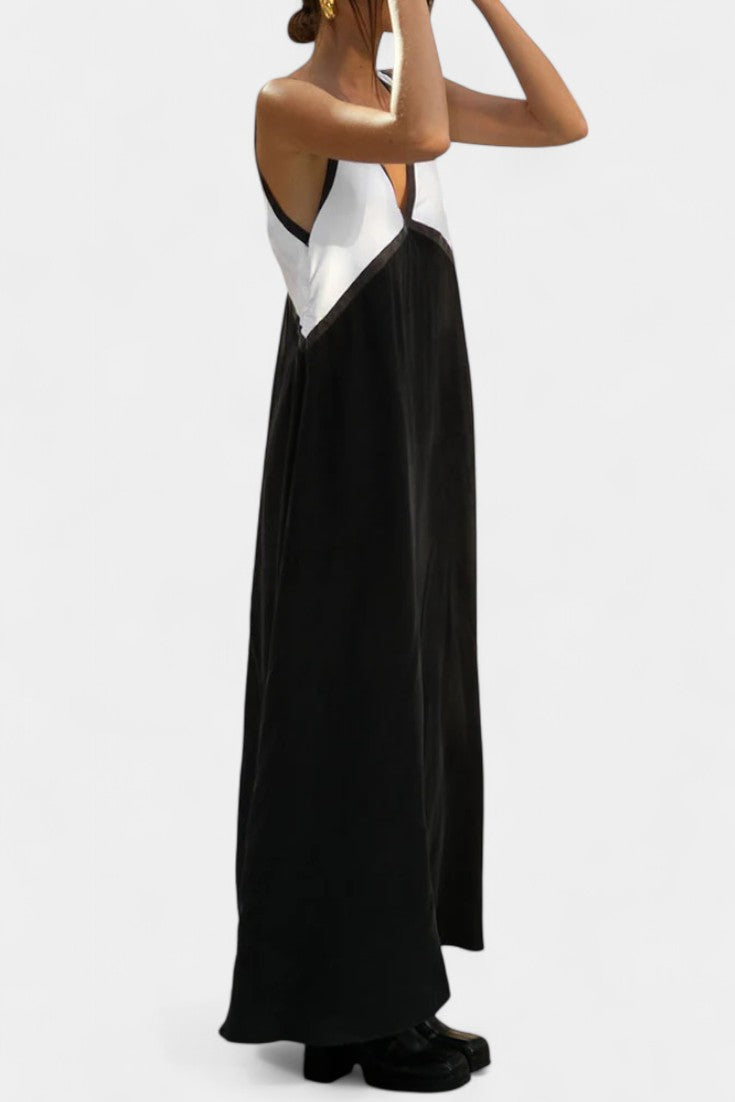 Diamond Lightweight V-Neck Maxi Dress