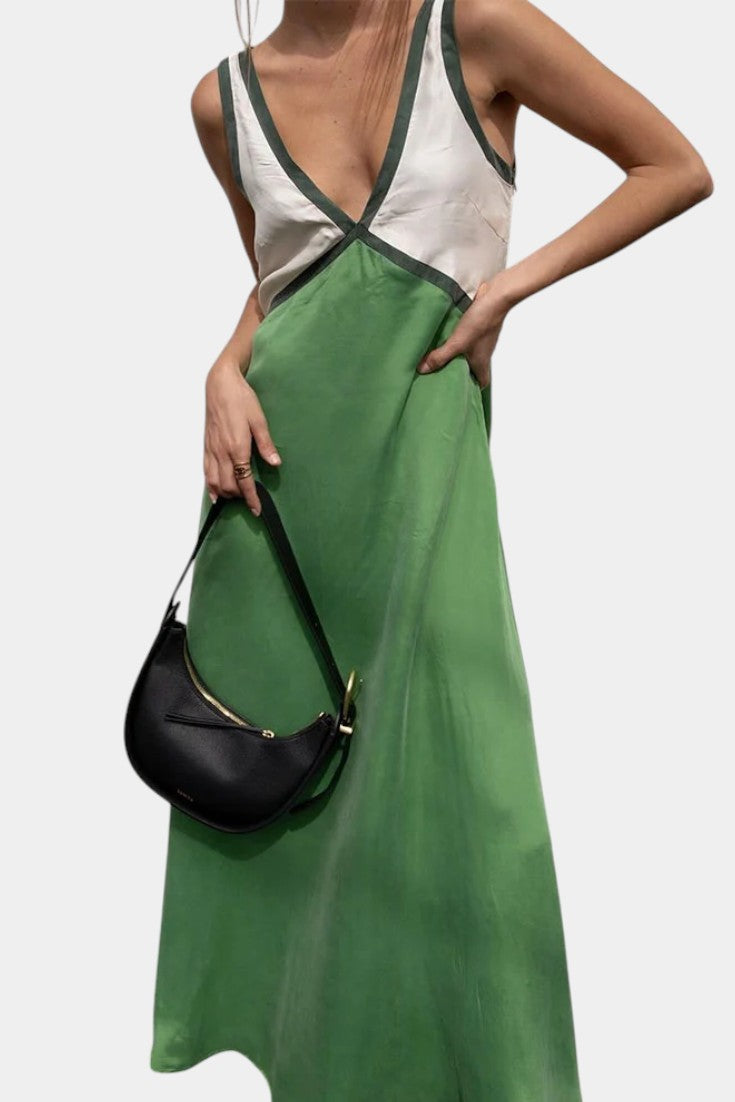 Diamond Lightweight V-Neck Maxi Dress