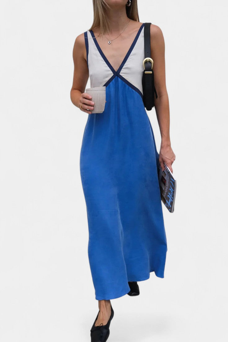 Diamond Lightweight V-Neck Maxi Dress