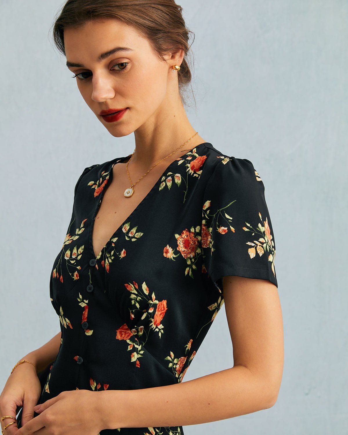 Alexia | V Neck Floral Short Sleeve Maxi Dress - Lora Toronto