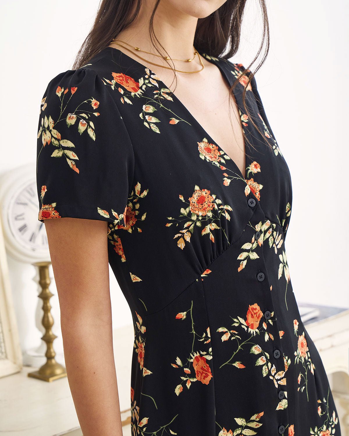 Alexia | V Neck Floral Short Sleeve Maxi Dress - Lora Toronto