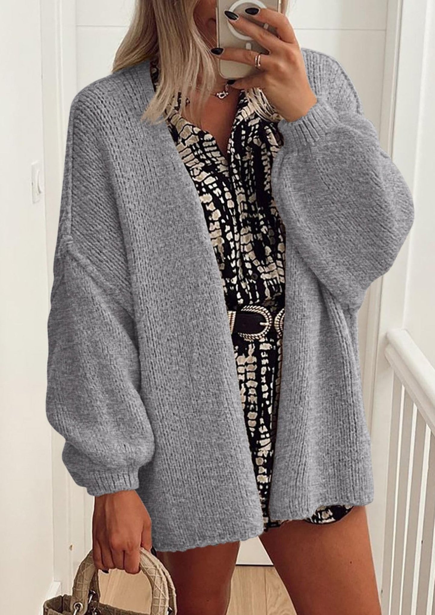 Aria | Oversized Knit Cardigan Sweater - Lora Toronto