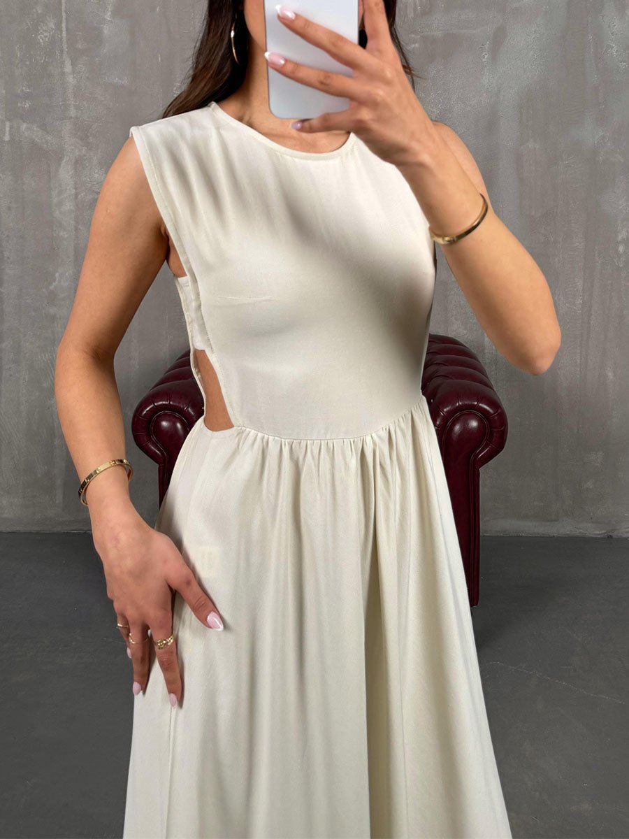 Delina | Cut - Out Maxi Dress - Lora Toronto