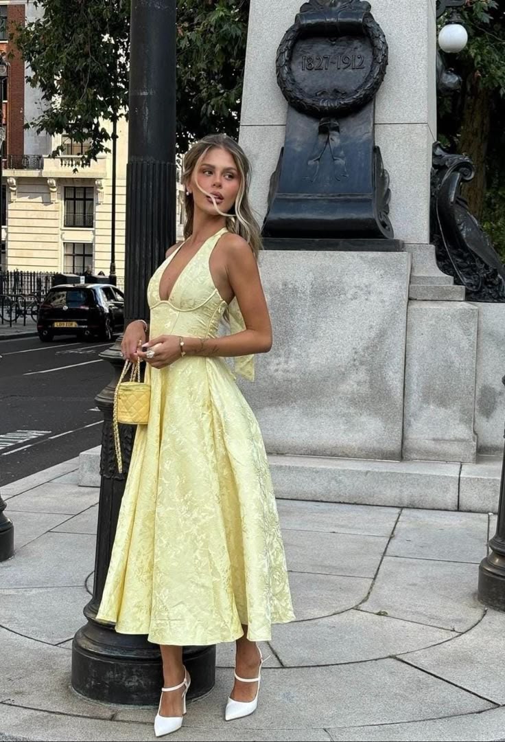 Esmeralda | Halter Sleeveless Midi Dress - Lora Toronto