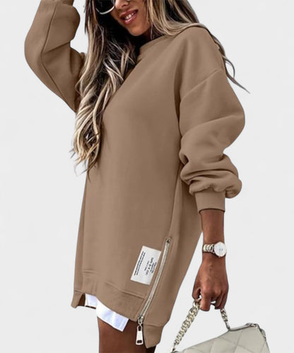 Aria | Oversized Zip - Slit Sweatshirt - Lora Toronto