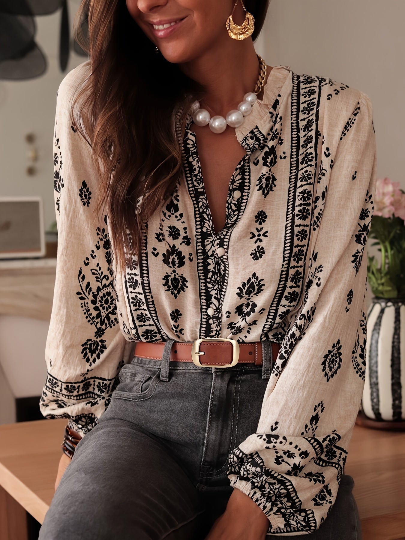 Chic Lantern Sleeve Blouse Top - Lora Toronto