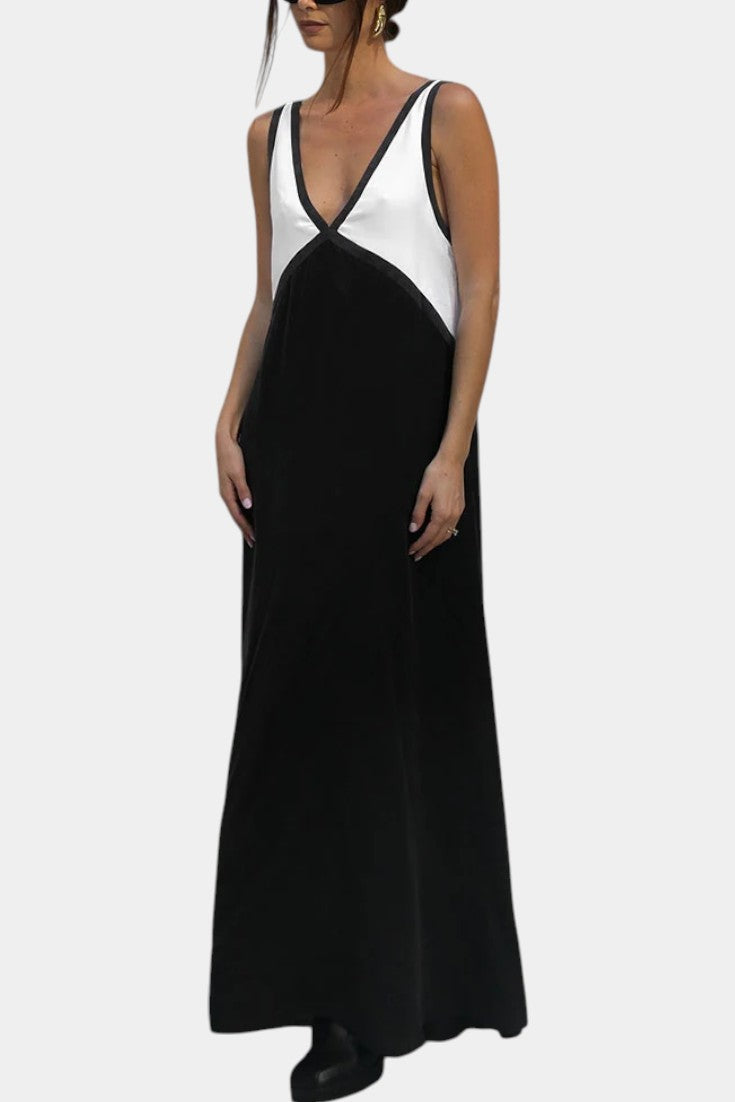 Diamond Lightweight V-Neck Maxi Dress